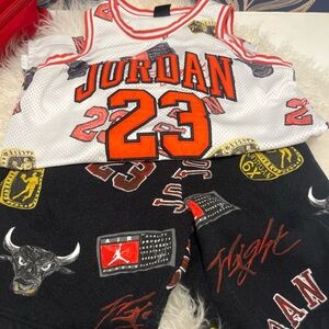 Michael Jordan Youth Jersey Size XL And Matching Shorts Size Large